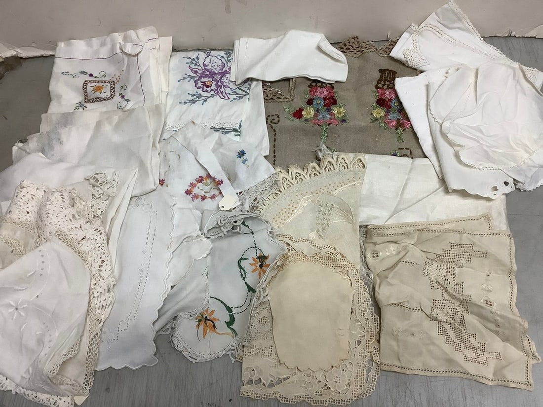 Handmade hand embroidered textiles: Handmade hand embroidered textiles