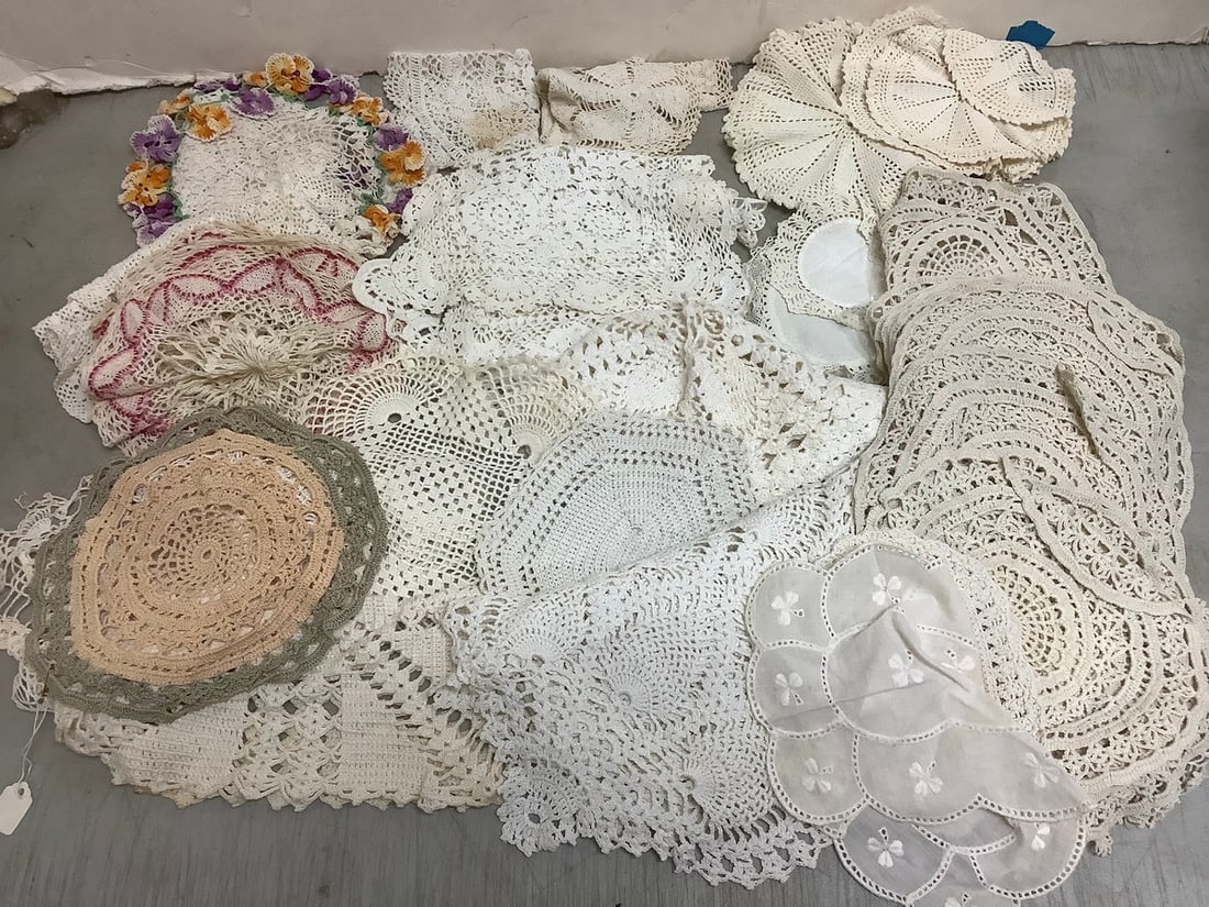 Handmade hand embroidered textiles: Handmade hand embroidered textiles
