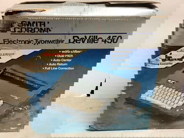 Smith Corona Electronic Typewriter - Deville 450