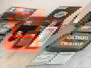 Vintage cigar boxes(largest 7in.x11in.x3.5in.), collectible Yankees clock ball with stand, vintage