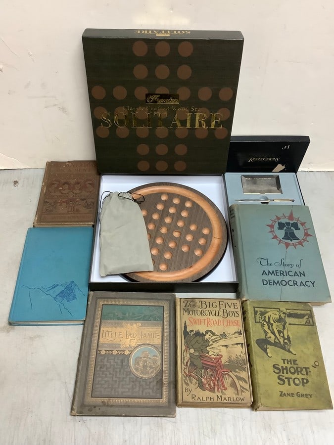 Classic Crafted Wood Set Solitaire, Vintage Books(The Short Stop, Liddle Lad Jamie, etc),: Classic Crafted Wood Set Solitaire, Vintage Books(The Short Stop, Liddle Lad Jamie, etc), Reflections Writing Untencil