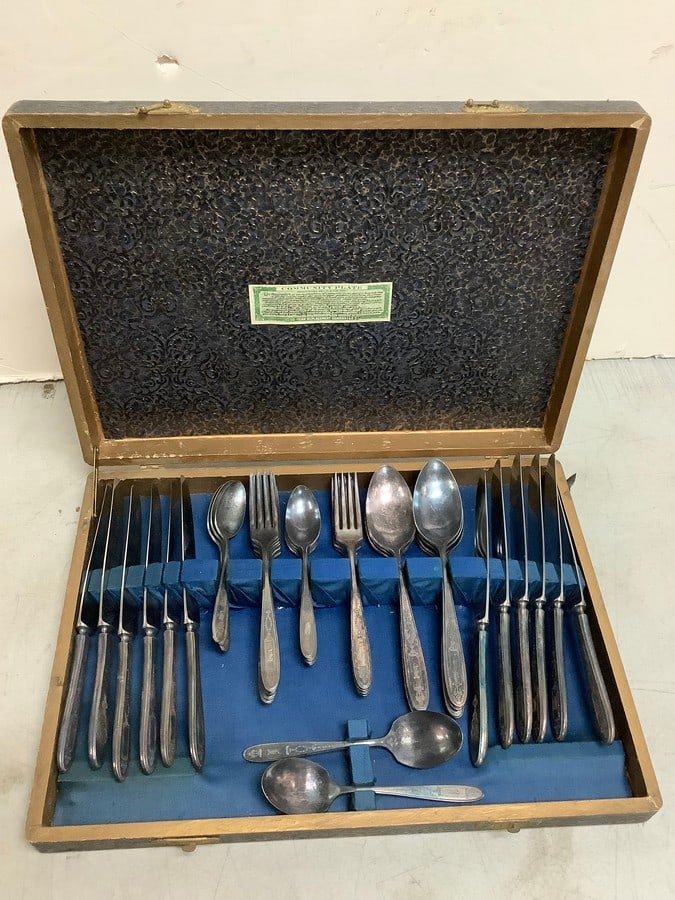 Vintage Community Plate utensils set in wooden case(16in.x11.5in.x2.25in.) (1 of 1)