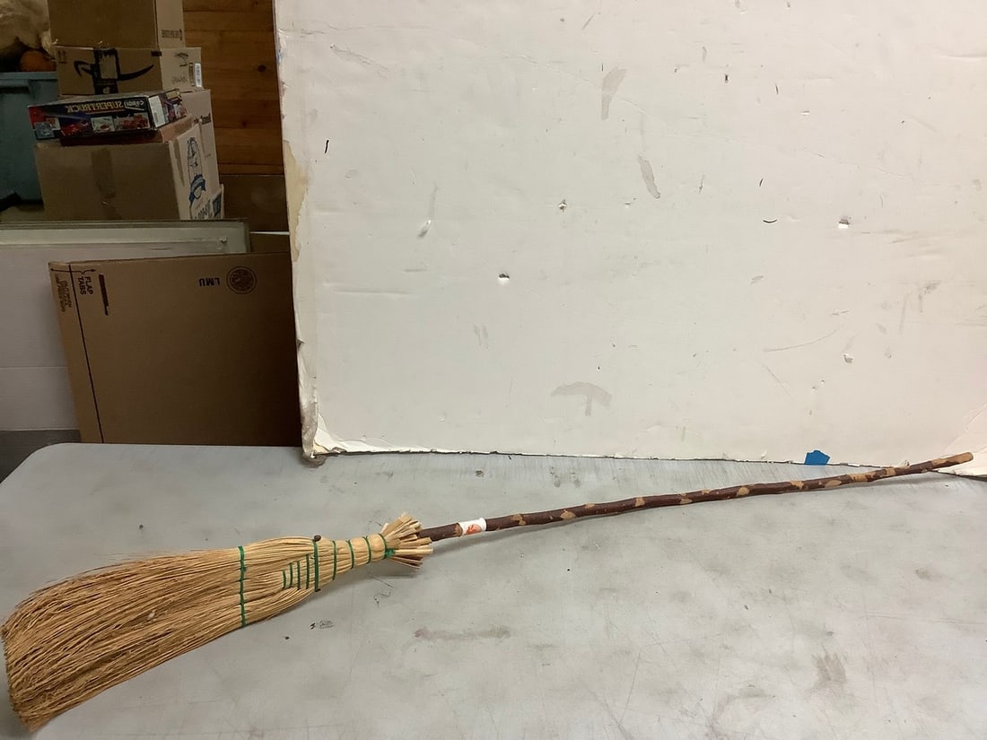 The Broom squire decoration(50in.long): The Broom squire decoration(50in.long)