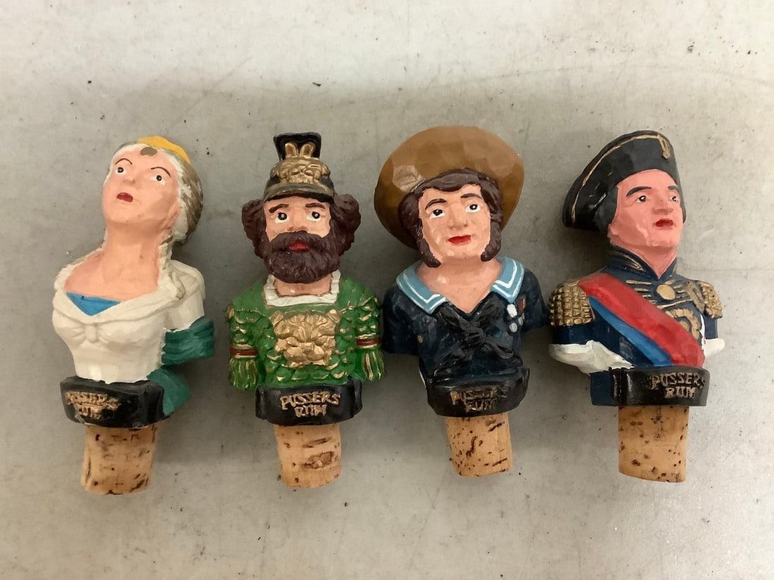 PUSSERS RUM bottle toppers 4.25in (1 of 1)