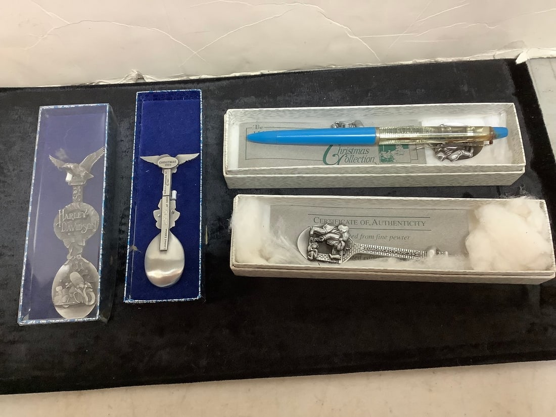 Harley Davidson Christmas spoons: Harley Davidson Christmas spoons