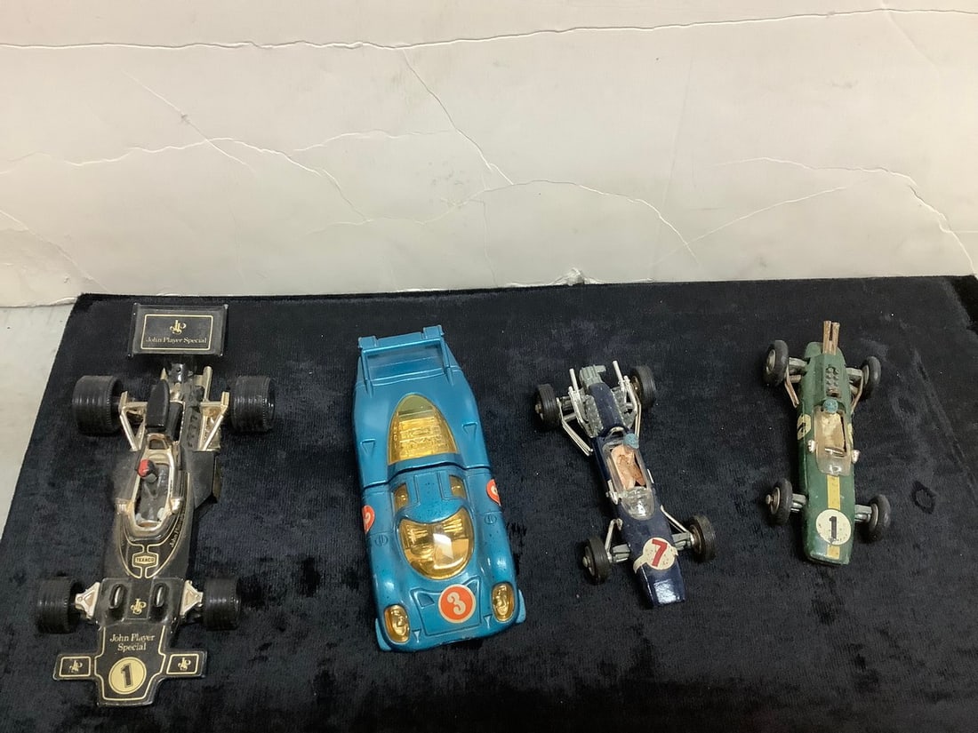 Corgi wiz wheels: Corgi wiz wheels