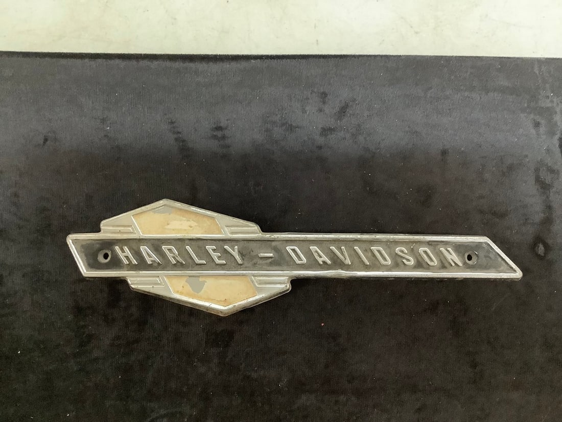 Harley Davidson vintage emblem (1 of 1)