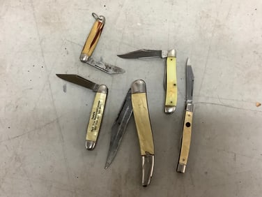 Vintage pocket knives