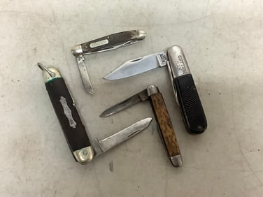 Vintage pocket knives(Barlow, Scout Knife, and more)