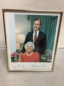 Framed Photograph With Signatures (8inx10in)