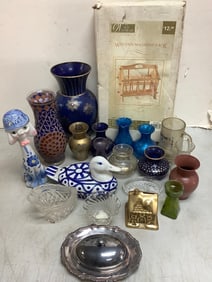 Teapot, decorative planter, flour sifter, and more(10in.tallest)