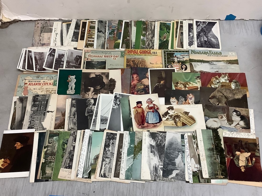 Vintage postcards: Vintage postcards