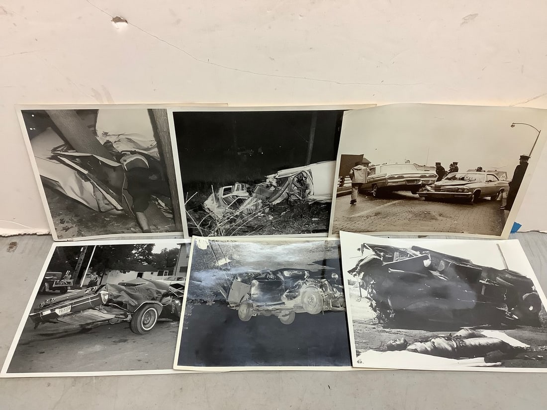 Black and white crash photographs(8in.x10in.) (1 of 1)
