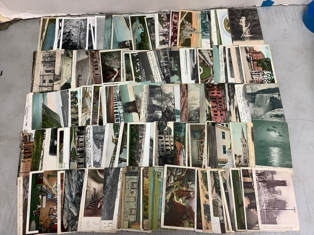 Vintage postcards: Vintage postcards