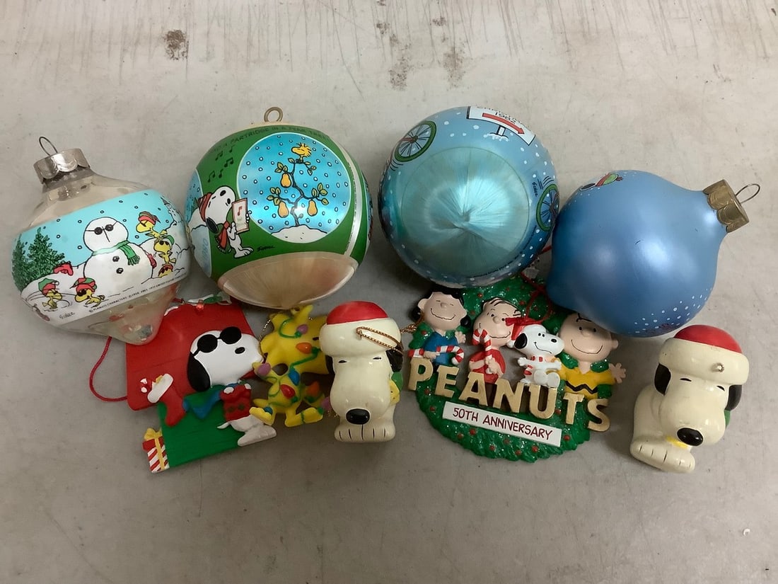 Various Peanuts Ornaments and Figures (1 of 1)