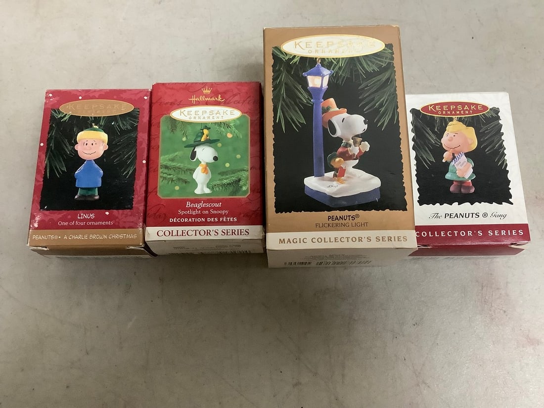 Various Hallmark Peanuts Ornaments (1 of 1)