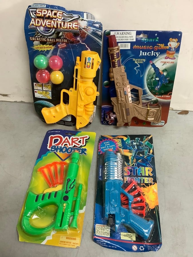 Various toys(Space adventure gun, Star Fighter gun, Dart Shooter, and spark lucky gun): Various toys(Space adventure gun, Star Fighter gun, Dart Shooter, and spark lucky gun)