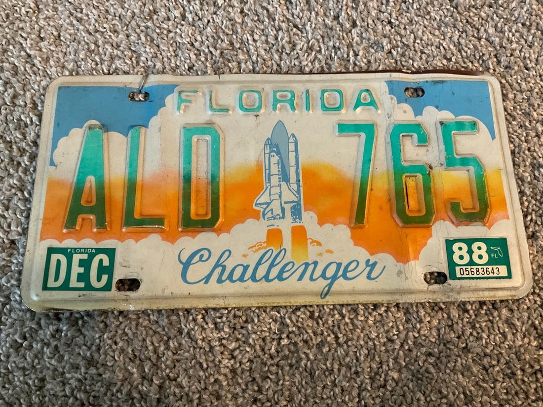 vintage retired florida challenger licnese plate (1 of 1)