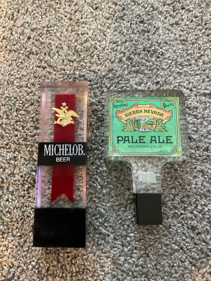 Lot of 2 Michelob, Sierra Nevada Pale Ale: Lot of 2 Michelob, Sierra Nevada Pale Ale