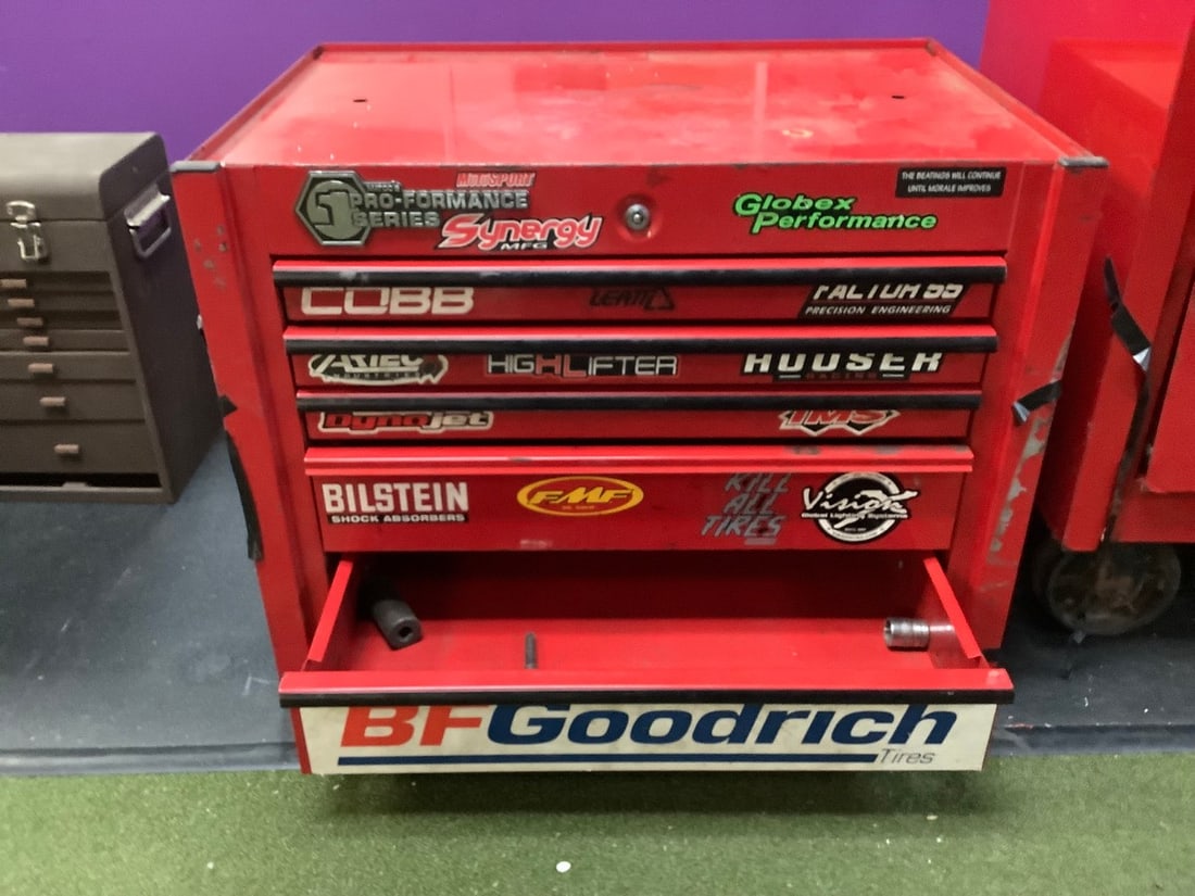 Matcos Pro-Formance Series Toolbox with Some Supplies Inside (22.75inx30inx21.5in) (1 of 1)