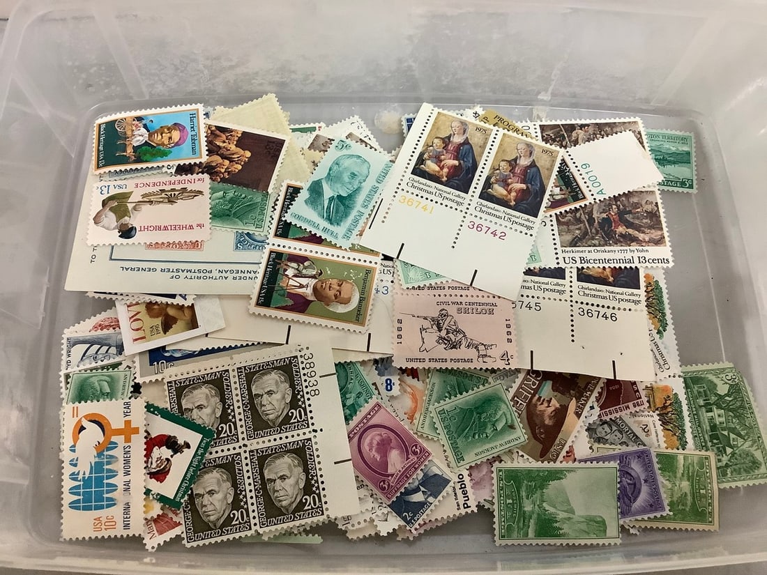 Vintage Unused US Stamps (1 of 1)