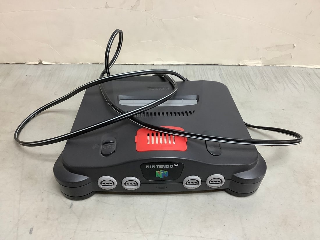 Nintendo 64 console (1 of 1)
