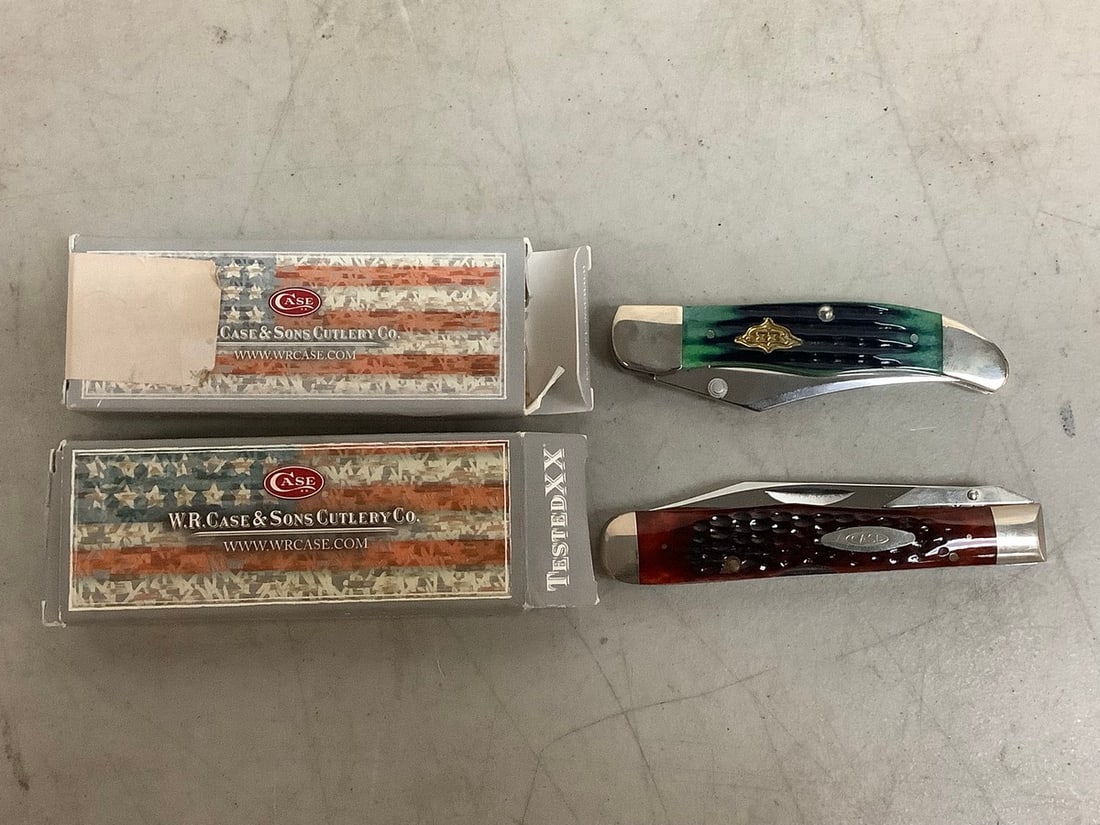 Case pocket knives (1 of 1)