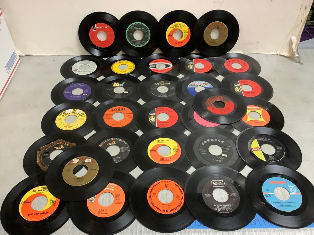 Vintage 45's(Tommy Orlando, Jimmy Dean, Dodie Stevens, and more): Vintage 45's(Tommy Orlando, Jimmy Dean, Dodie Stevens, and more)