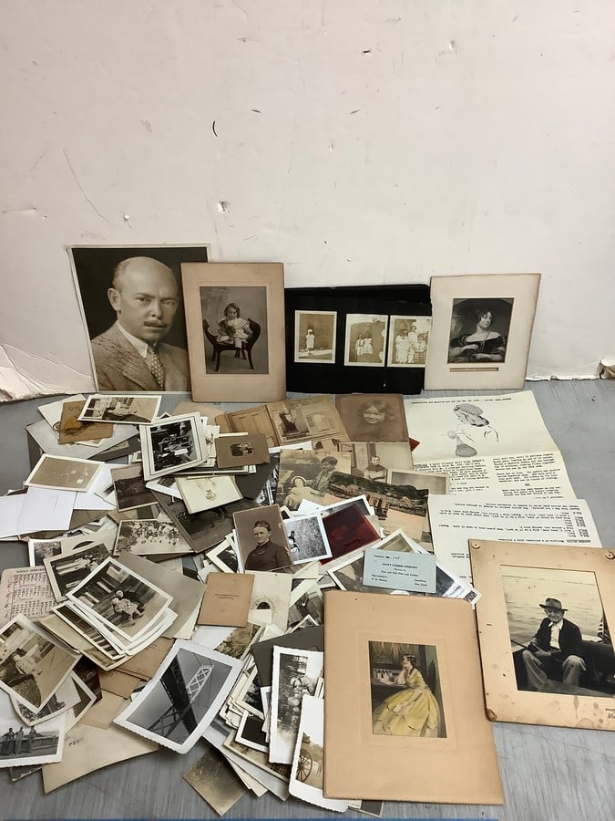Vintage ephemera(photographs and more): Vintage ephemera(photographs and more)