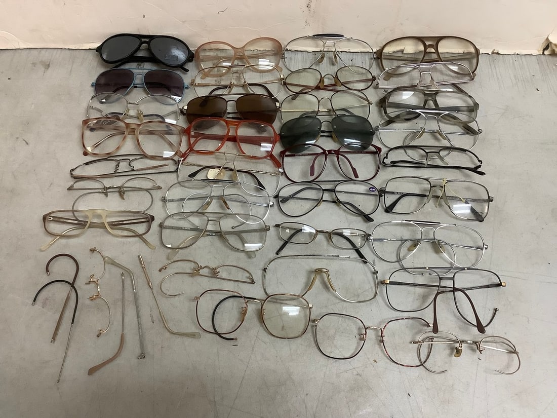 Vintage glasses/frames (1 of 1)
