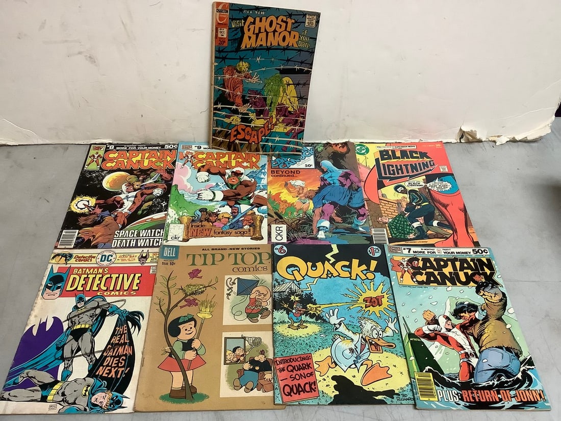 Vintage comics(Black Lightning, Visit Ghost Manor, Quack, TipTop Comics, and more) (1 of 1)
