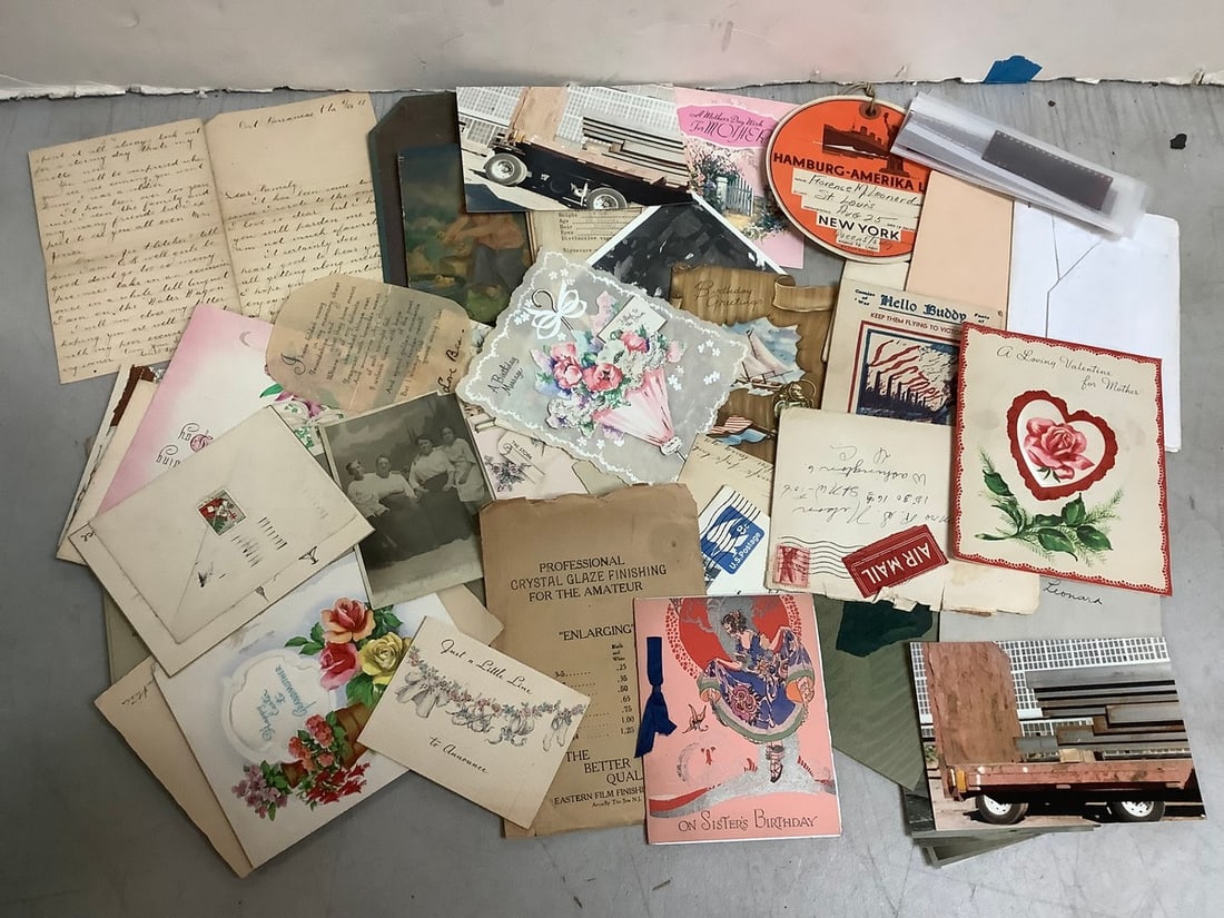 Vintage Holiday Cards, Postcards and more (1 of 1)