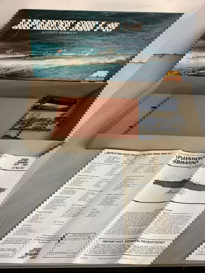 Japanese Sub I-19 Plastic Assembly Kit (1 of 1)