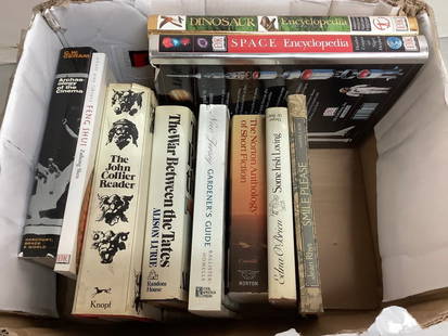 Various books(Smile Please, The John Collier Reader, The War between the Tates, and more): Various books(Smile Please, The John Collier Reader, The War between the Tates, and more)