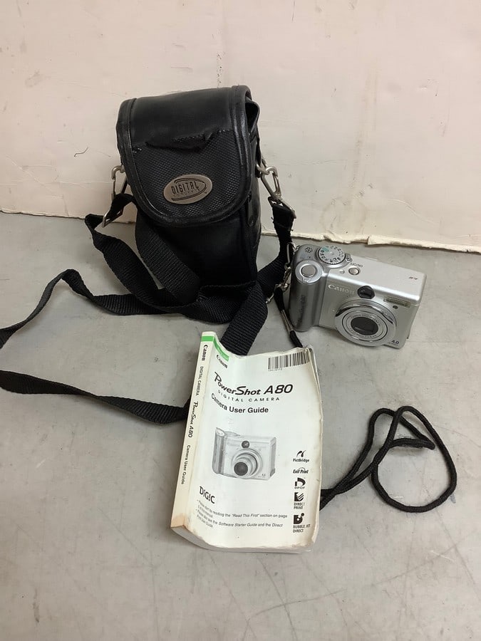 Canon Power Shot A80 camera and Digital Concepts case (1 of 1)
