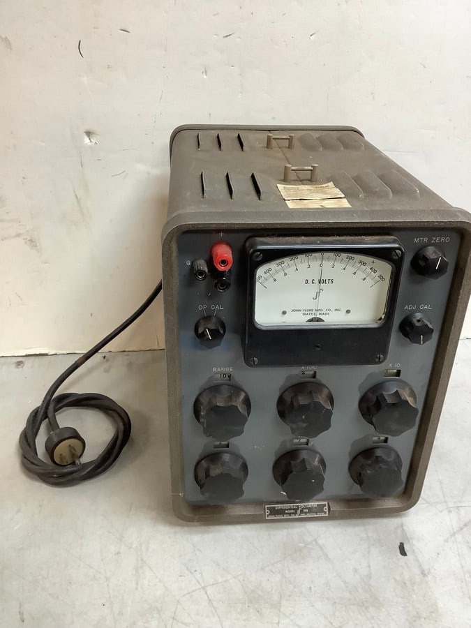 Vintage Differential Voltmeter(14in.x9.5in.x12.5in.) (1 of 1)