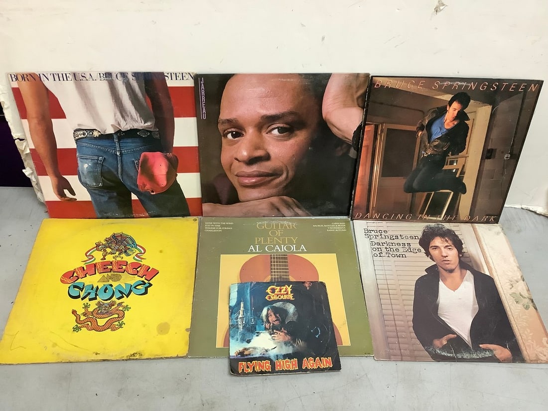 Vintage Records and 45' (Bruce Springsteen, Cheech and Chong, Ozzy Ozbourne, and more) (1 of 1)
