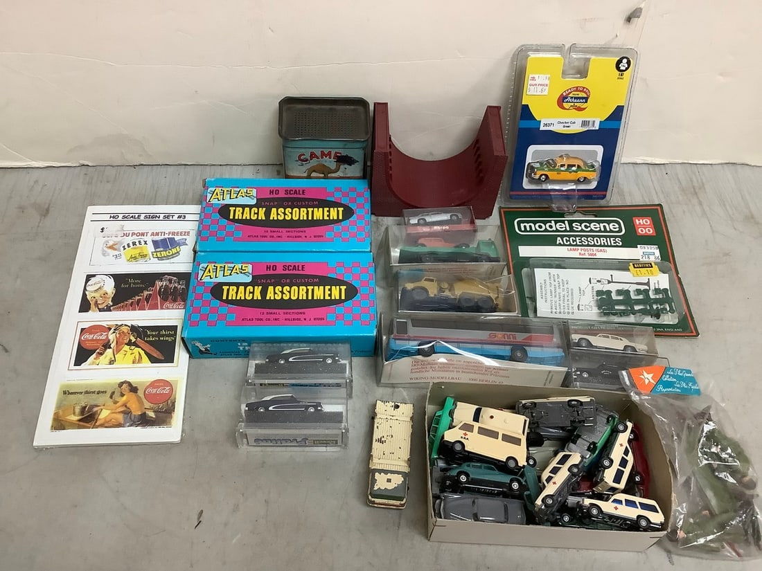 Vintage Model Kits, Toy Cars, and more: Vintage Model Kits, Toy Cars, and more