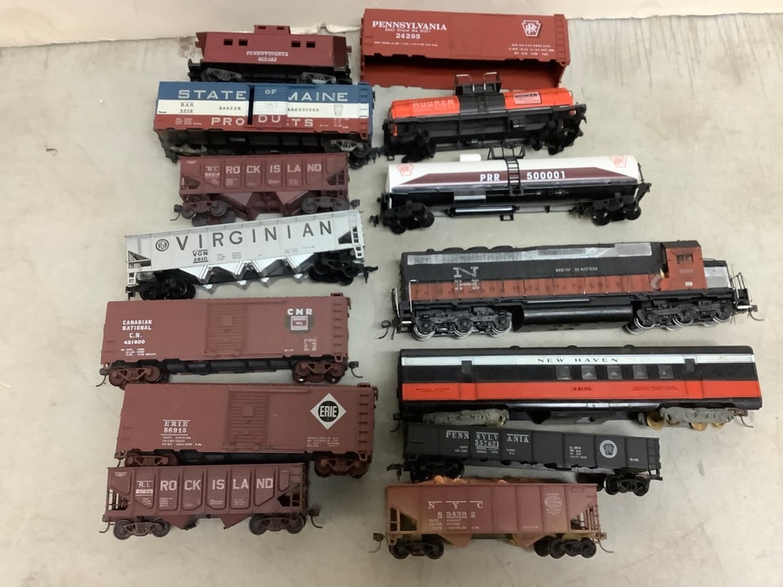 Vintage Train Models (1 of 1)