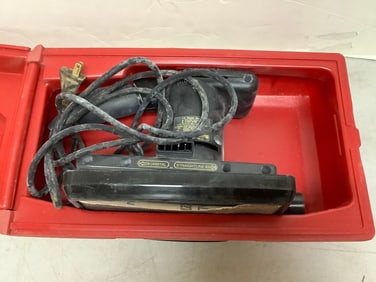 Sheet Sander in Case(7inx9inx16in)