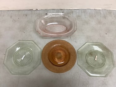 Depression Glass Plates and Bowl (Longest - 10in)