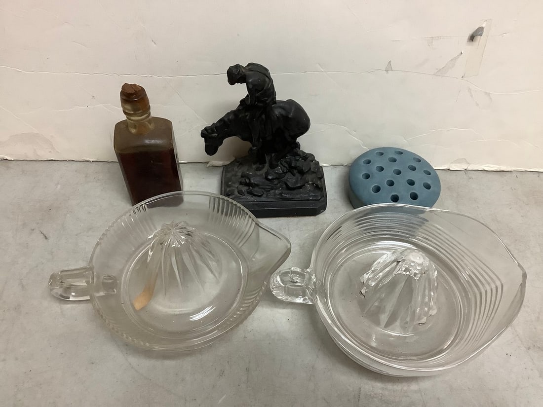 Glass Juicers, Horse Statue (6.5in Tall) and more (1 of 1)