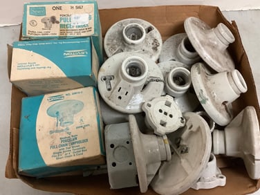 Leviton Porcelain Pull Chain Lampholders