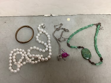 Costume jewelry(necklaces and bracelet)