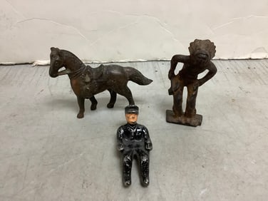 Cast iron toys(tallest 3in.)
