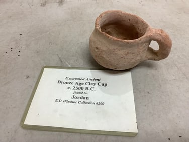 Excavated Ancient Bronxe Age Clay Cup c.2500B.C. found in Jordan(2in.tall)