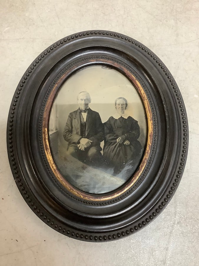 Vintage framed photo(7in.x8in.): Vintage framed photo(7in.x8in.)