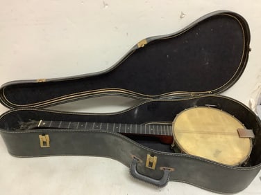 Vintage banjo with case