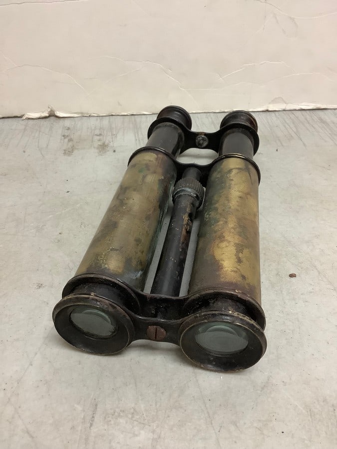 Vintage binoculars: Vintage binoculars