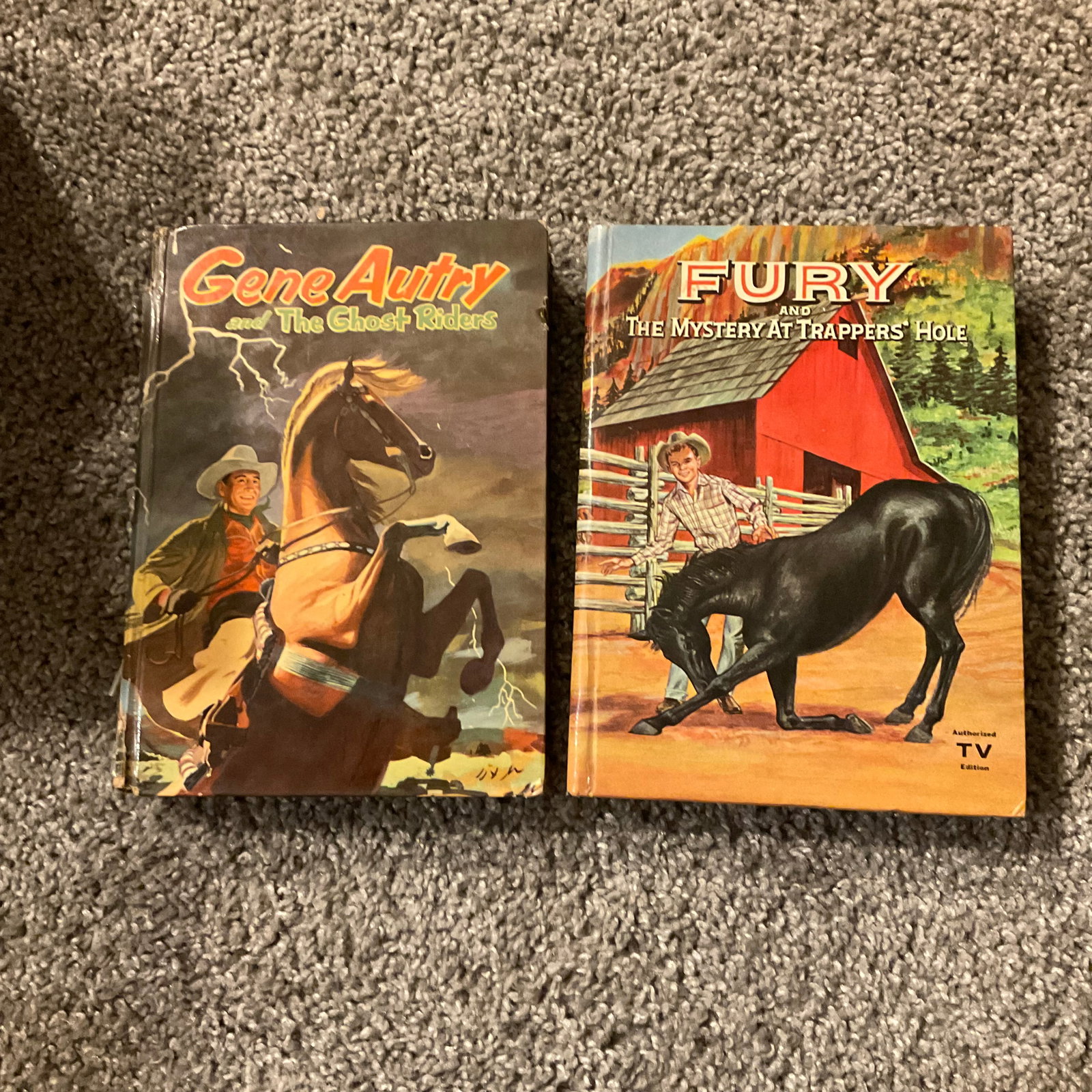 vintage early 1995 Gene Autry and the Ghost Riders and 1959 Fury and the Mystery at Trappers Hole: vintage early 1995 Gene Autry and the Ghost Riders and 1959 Fury and the Mystery at Trappers Hole